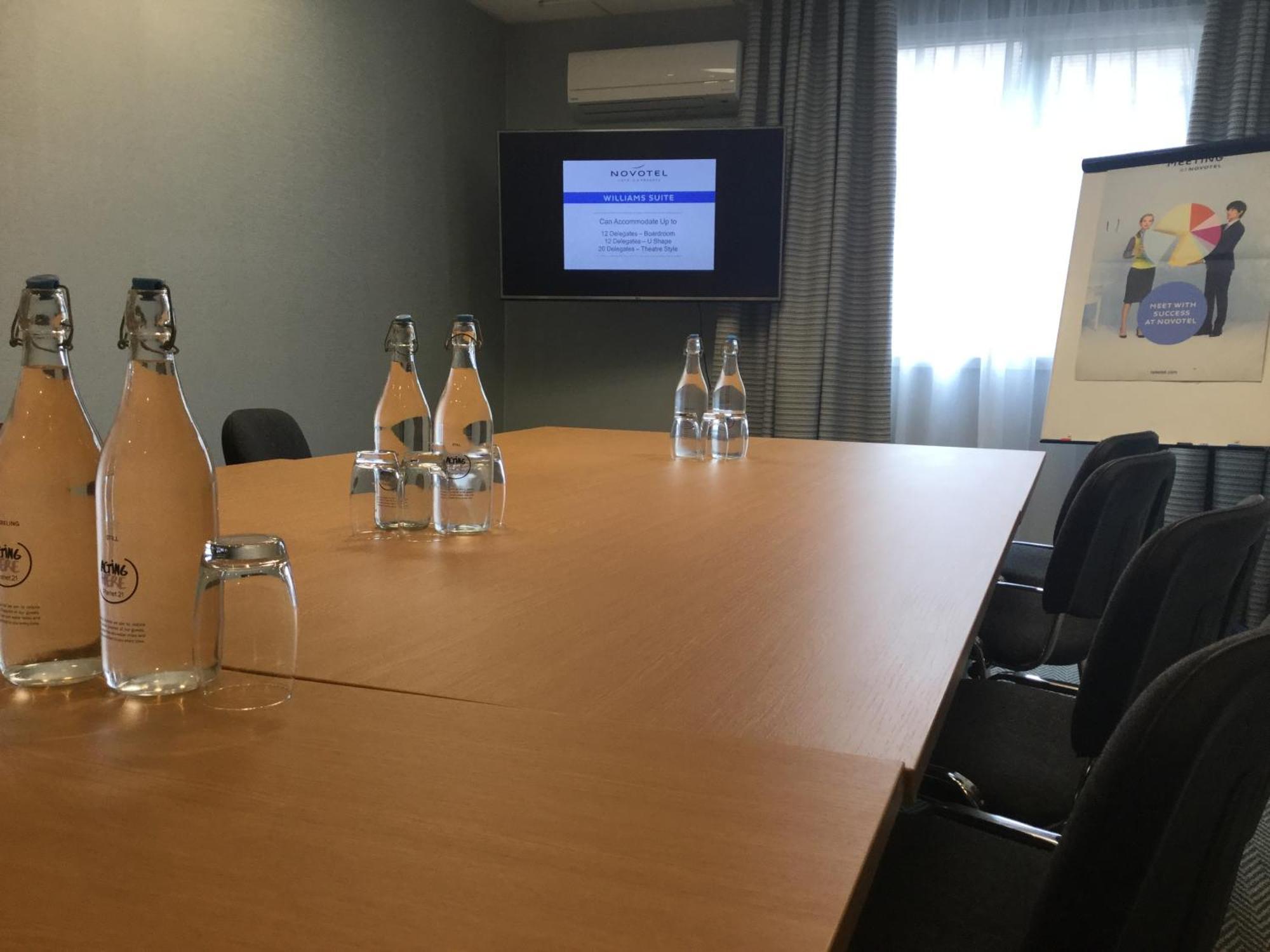 Hotel Novotel Manchester West Worsley